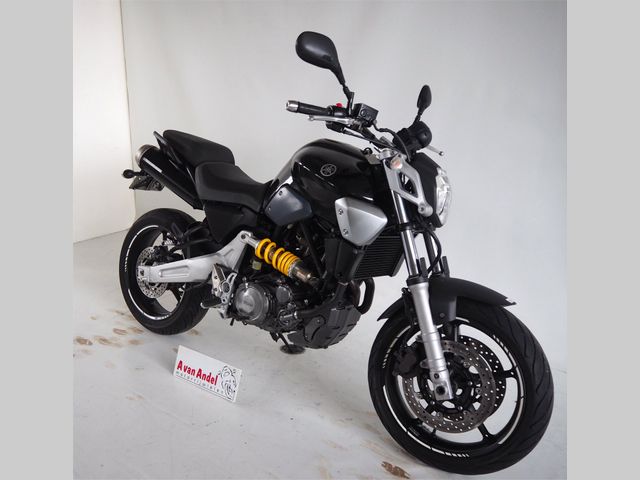 yamaha - mt-03