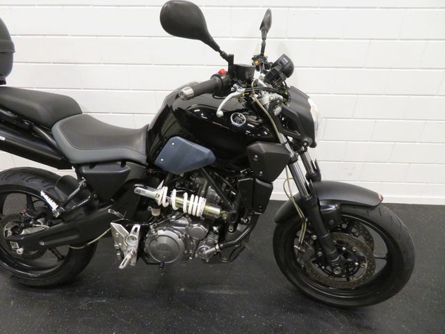 yamaha - mt-03