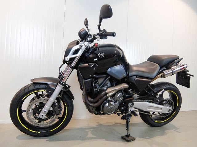 yamaha - mt-03