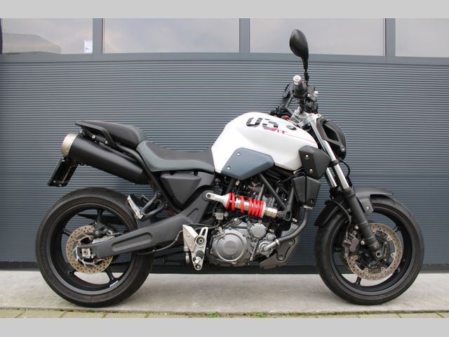 yamaha - mt-03