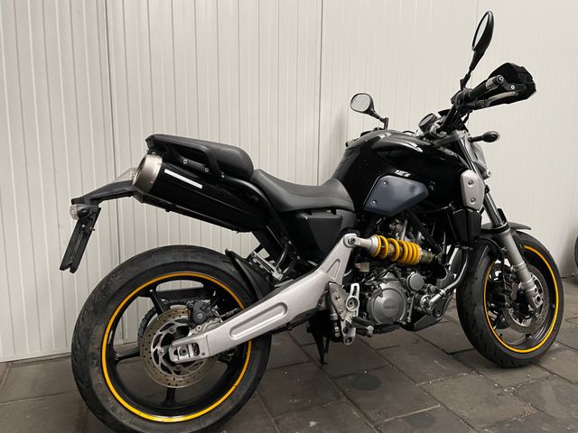 yamaha - mt-03