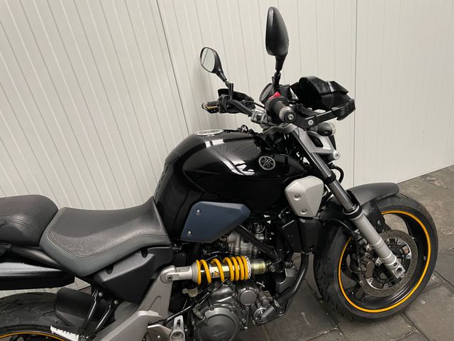 yamaha - mt-03