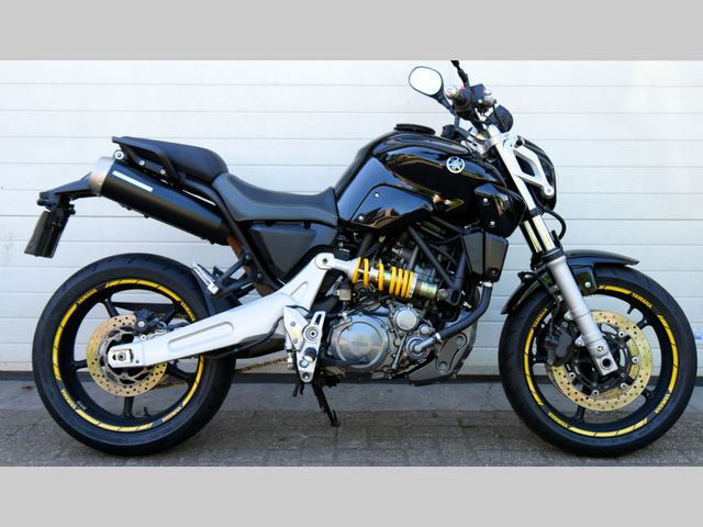 yamaha - mt-03