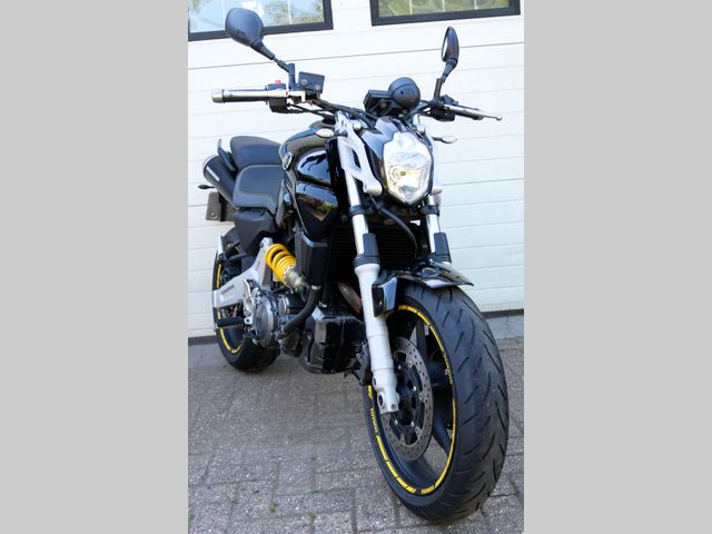 yamaha - mt-03