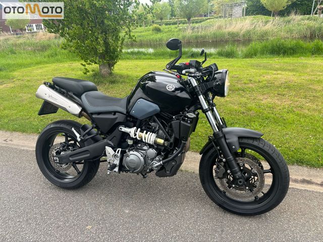 yamaha - mt-03