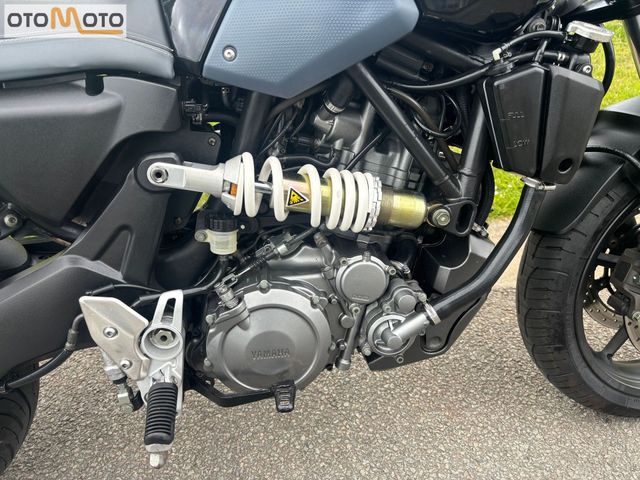 yamaha - mt-03
