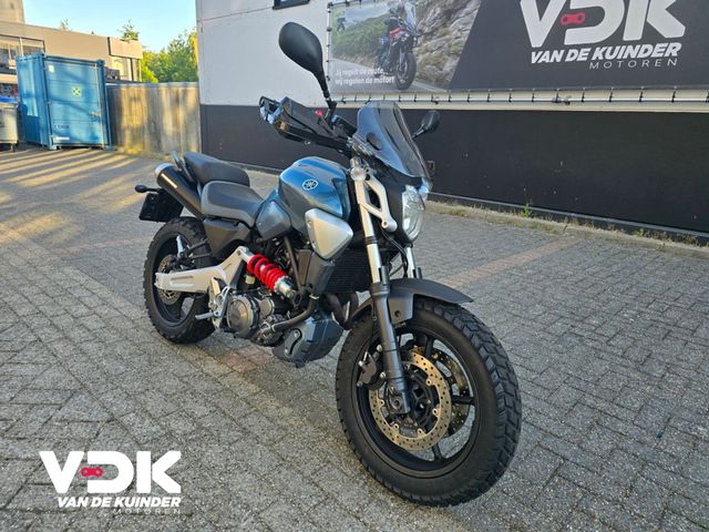 yamaha - mt-03