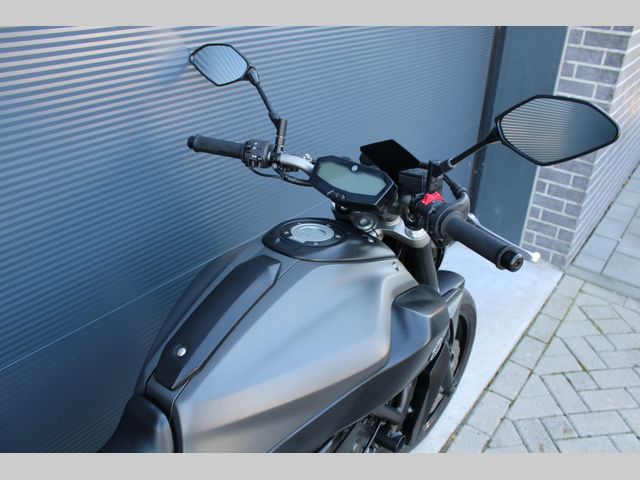 yamaha - mt-07