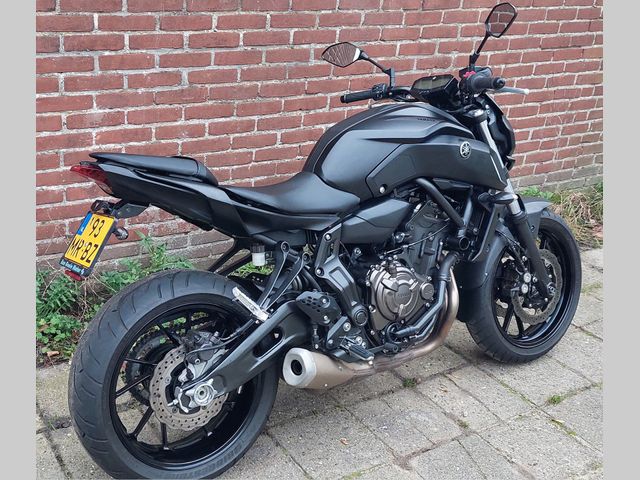 yamaha - mt-07