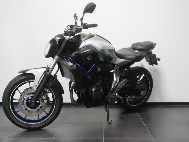 yamaha - mt-07-abs