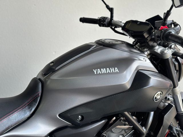 yamaha - mt-07-abs