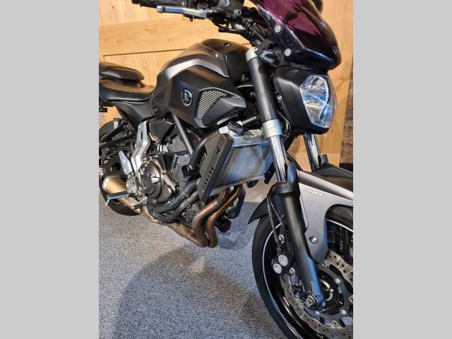 yamaha - mt-07-abs