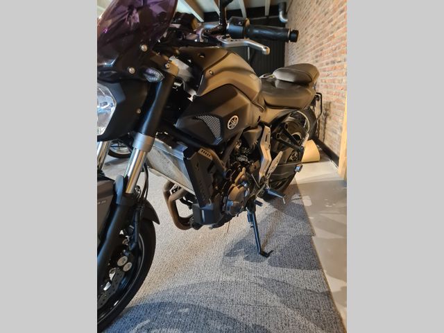 yamaha - mt-07-abs