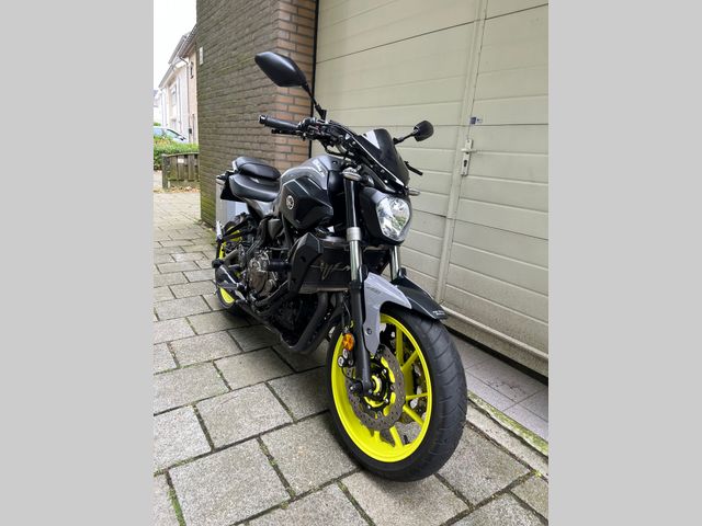 yamaha - mt-07-abs