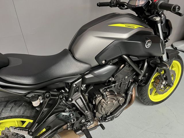 yamaha - mt-07-abs