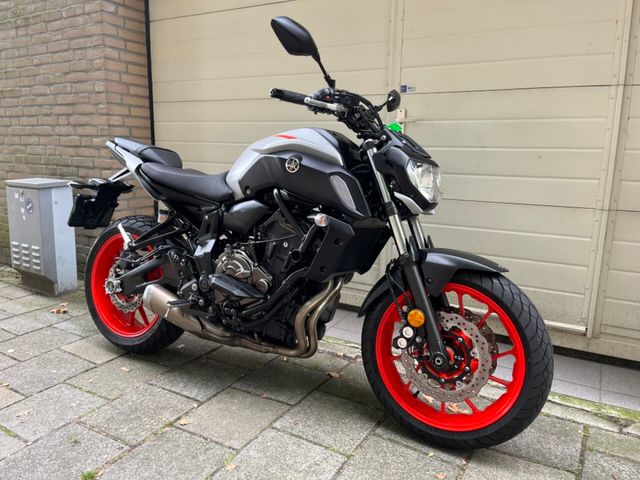 yamaha - mt-07-abs