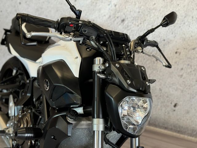 yamaha - mt-07-abs