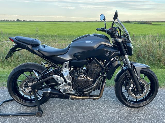 yamaha - mt-07-abs