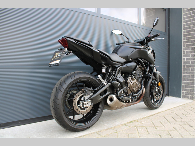 yamaha - mt-07-abs