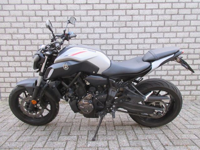 yamaha - mt-07-abs