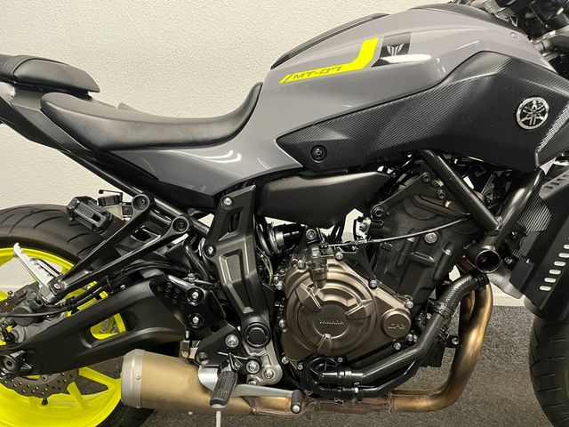 yamaha - mt-07-abs