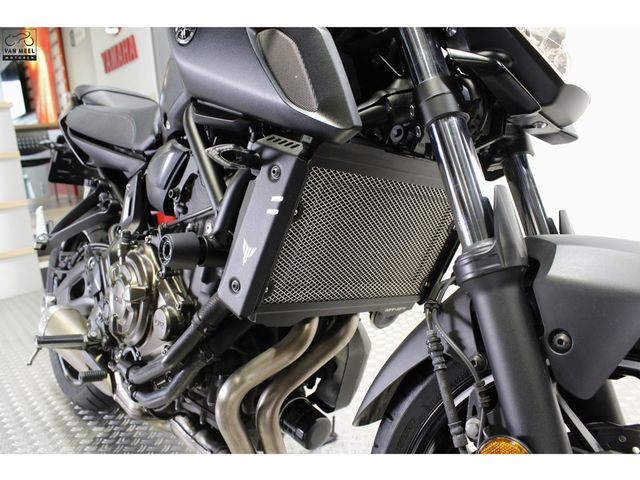 yamaha - mt-07-abs