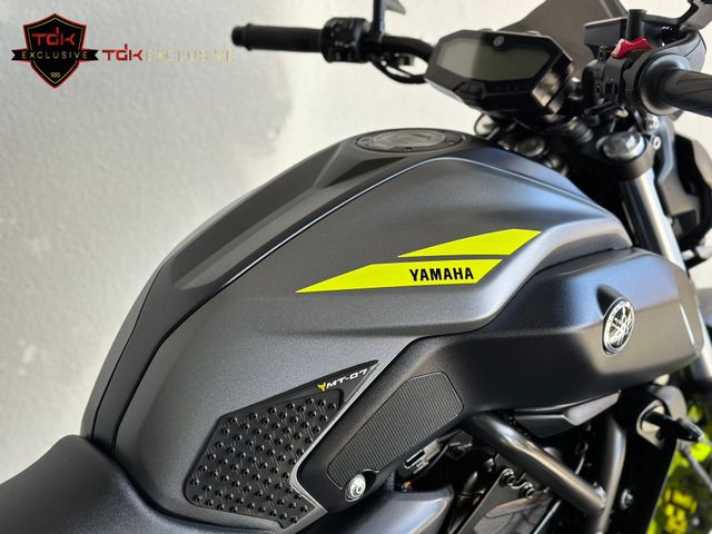 yamaha - mt-07-abs