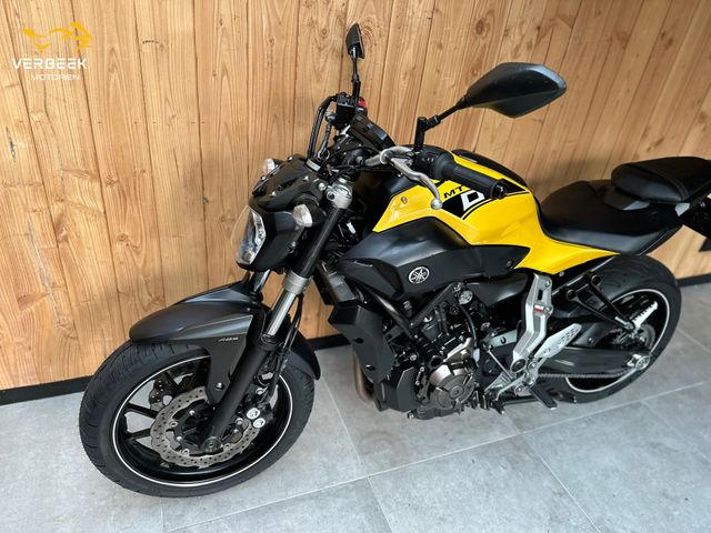 yamaha - mt-07-abs