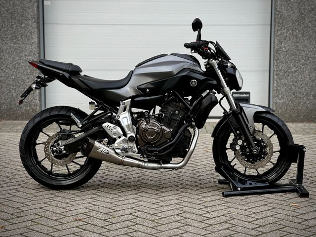 yamaha - mt-07-abs