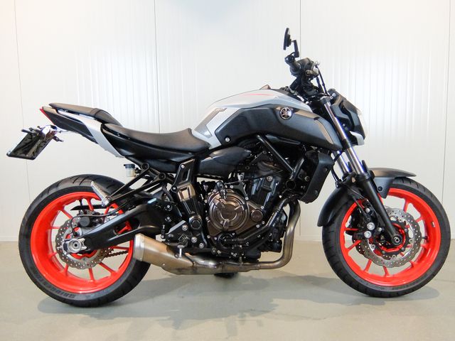 yamaha - mt-07-abs