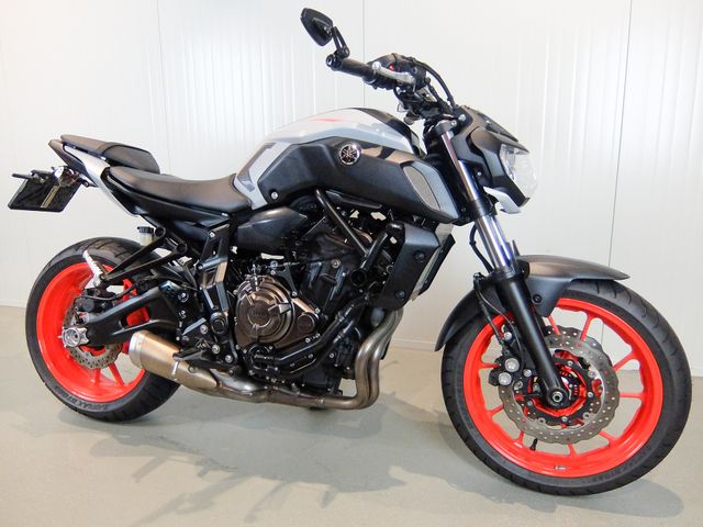 yamaha - mt-07-abs