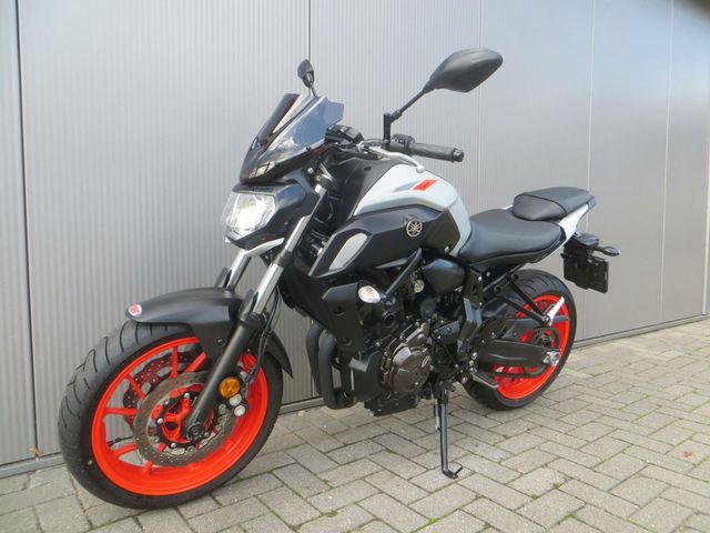 yamaha - mt-07-abs