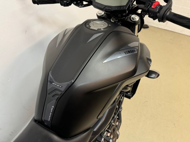 yamaha - mt-07-abs