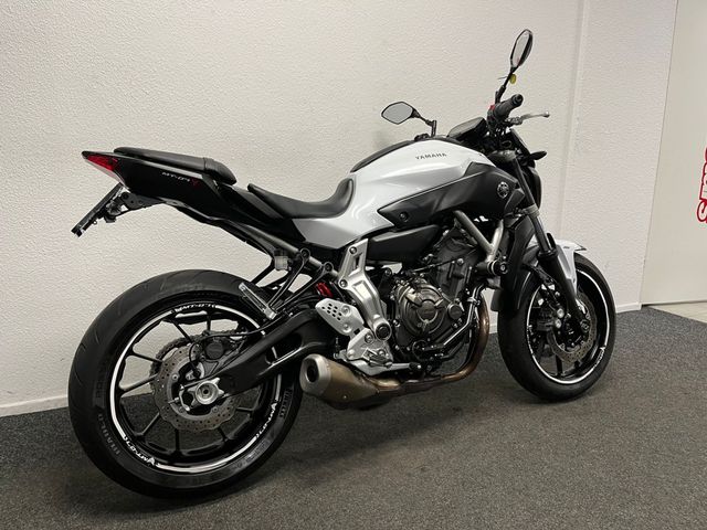 yamaha - mt-07-abs