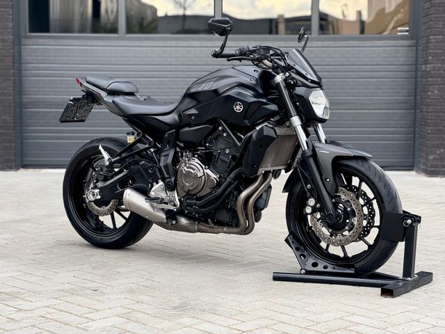 yamaha - mt-07-abs