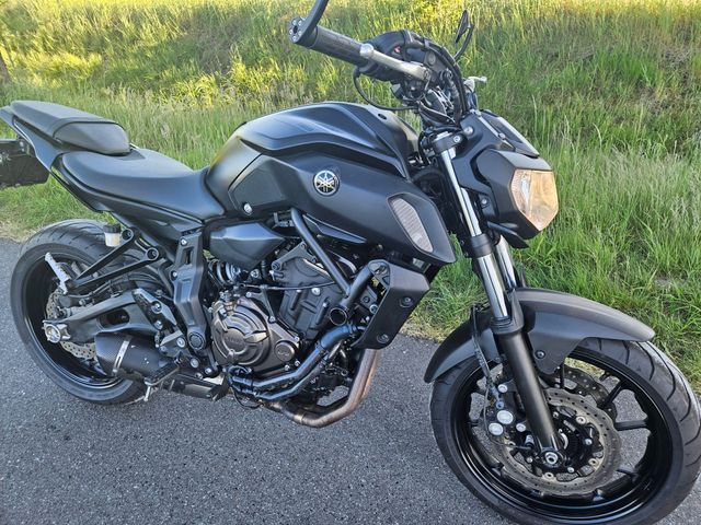 yamaha - mt-07-abs