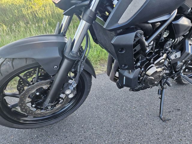 yamaha - mt-07-abs