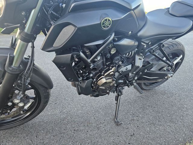 yamaha - mt-07-abs