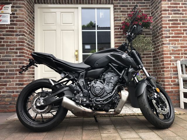 yamaha - mt-07-abs