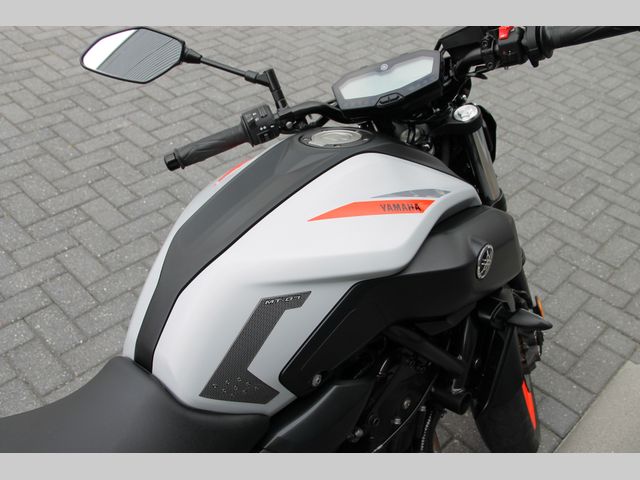 yamaha - mt-07-abs