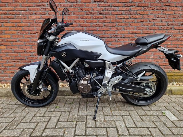 yamaha - mt-07-abs