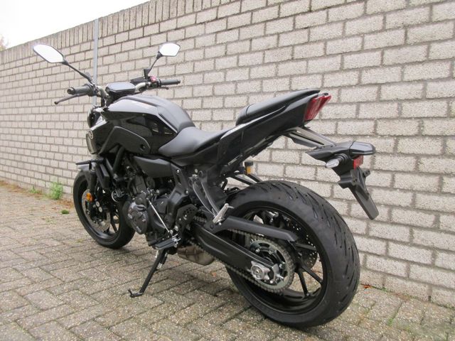 yamaha - mt-07-pure