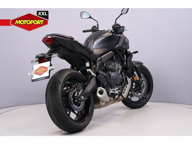 yamaha - mt-07-y-amt