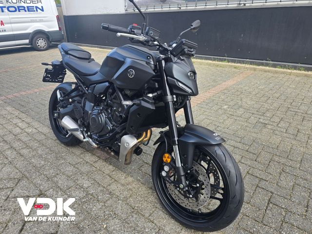 yamaha - mt-07-y-amt