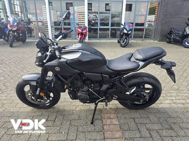 yamaha - mt-07-y-amt