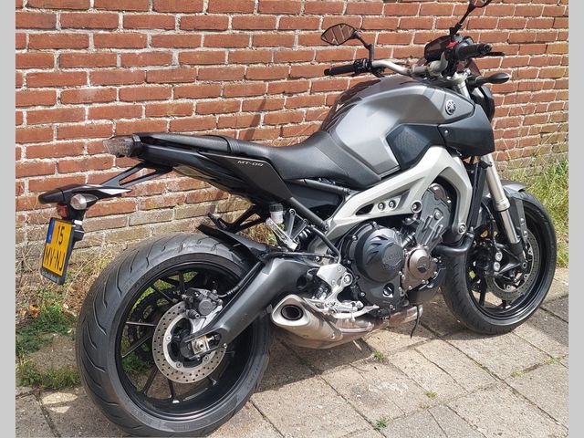 yamaha - mt-09