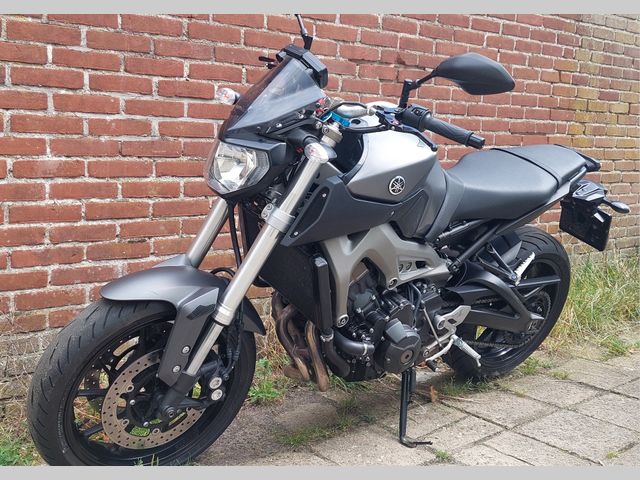 yamaha - mt-09