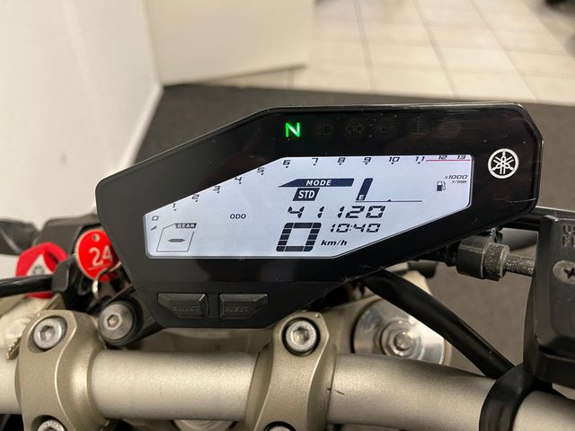 yamaha - mt-09