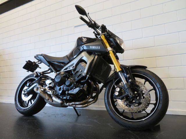 yamaha - mt-09