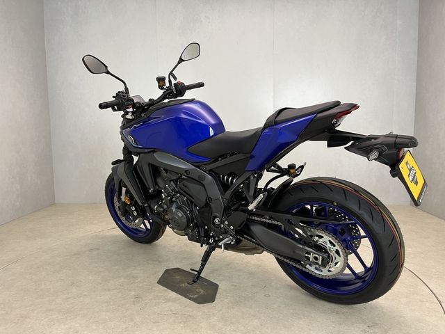 yamaha - mt-09